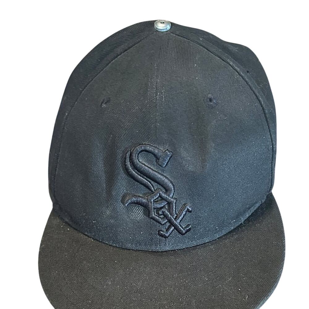New Era Chicago White Sox Black on Black Hat